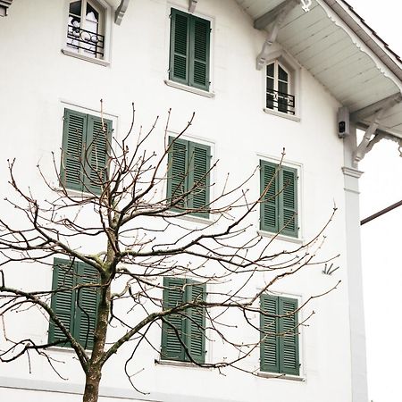 Nimbuzzz Apartments Unterseen Bagian luar foto
