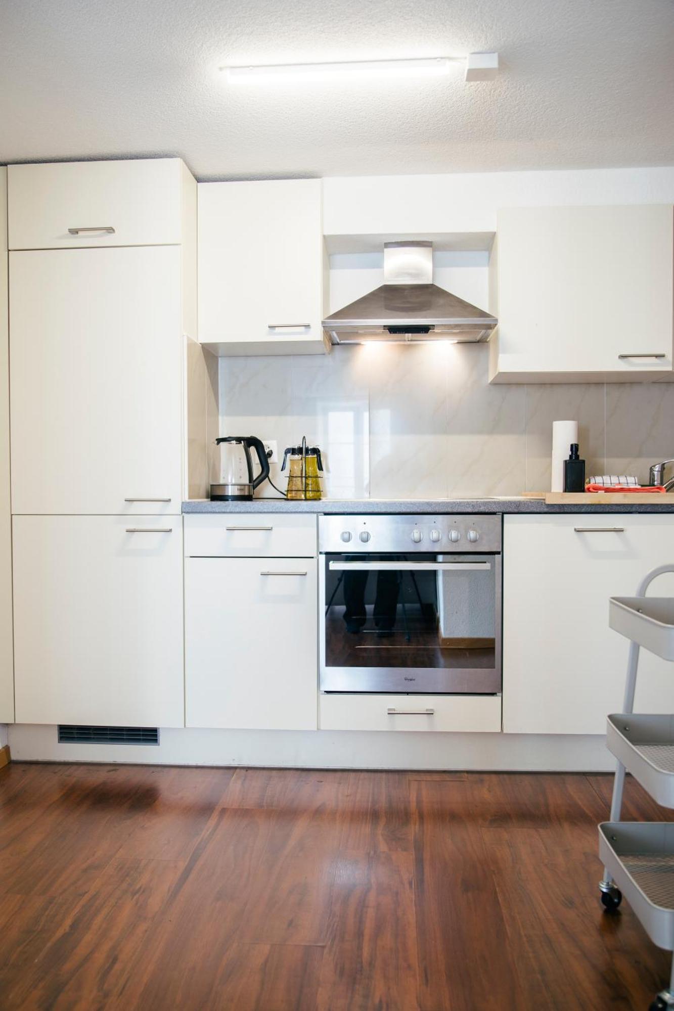 Nimbuzzz Apartments Unterseen Bagian luar foto