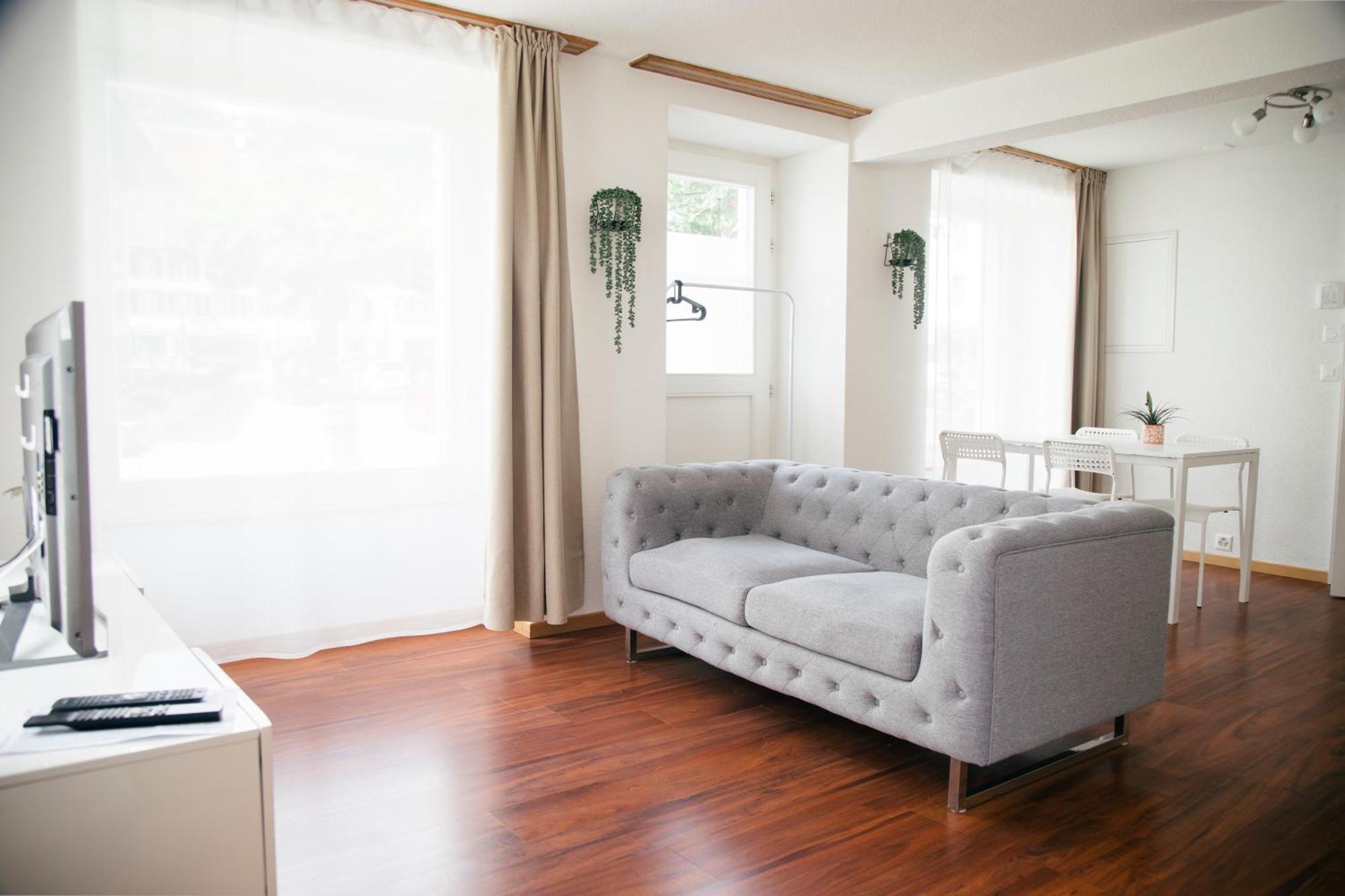 Nimbuzzz Apartments Unterseen Bagian luar foto