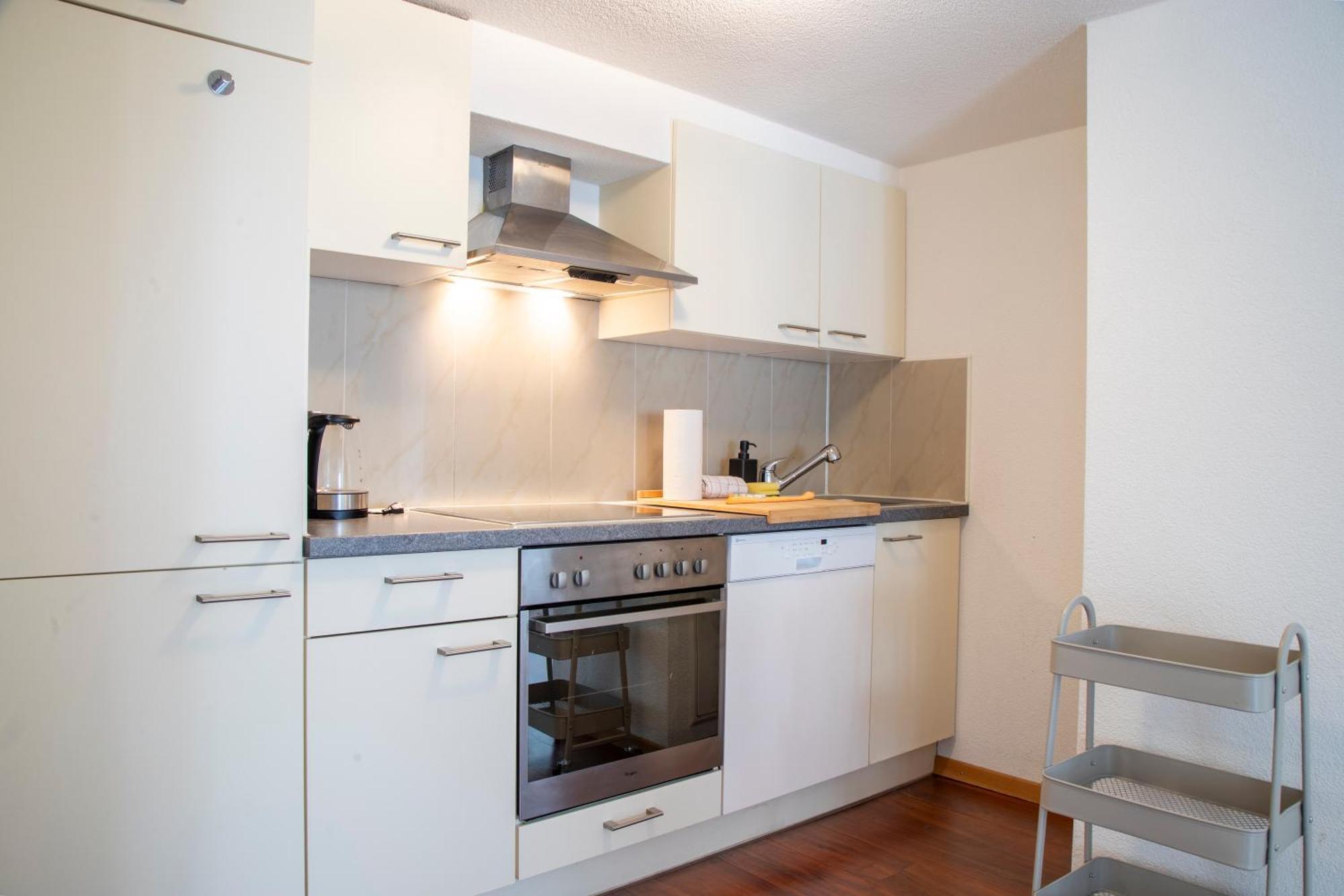 Nimbuzzz Apartments Unterseen Bagian luar foto