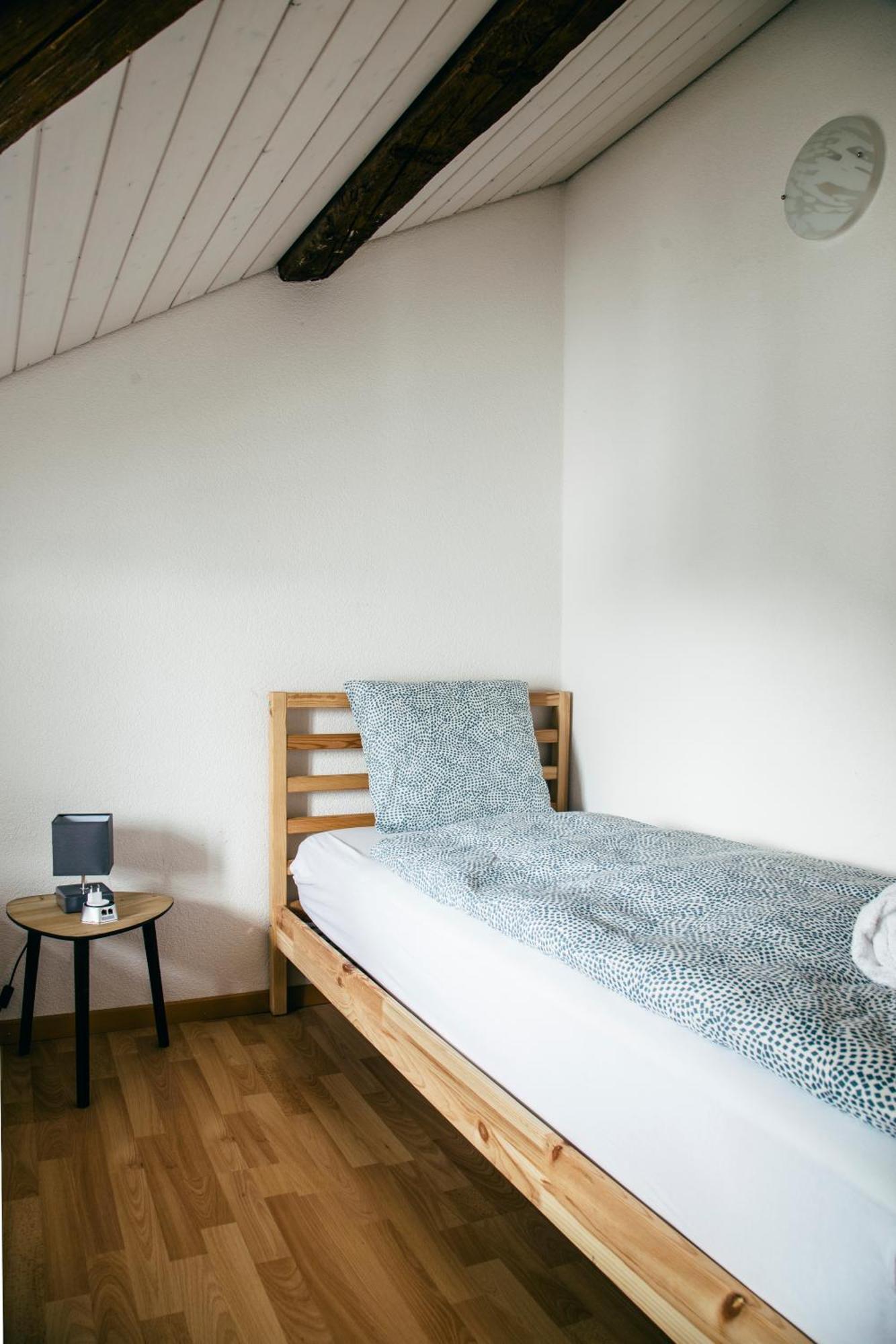 Nimbuzzz Apartments Unterseen Bagian luar foto