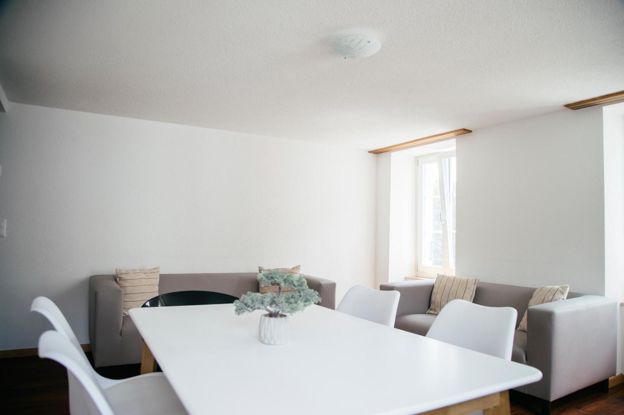 Nimbuzzz Apartments Unterseen Bagian luar foto