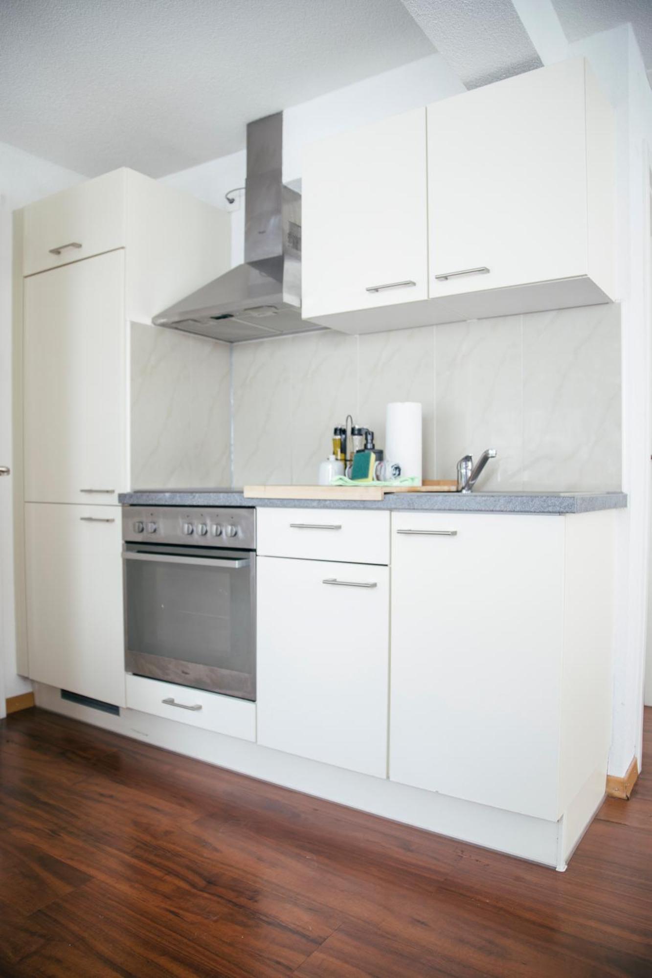 Nimbuzzz Apartments Unterseen Ruang foto