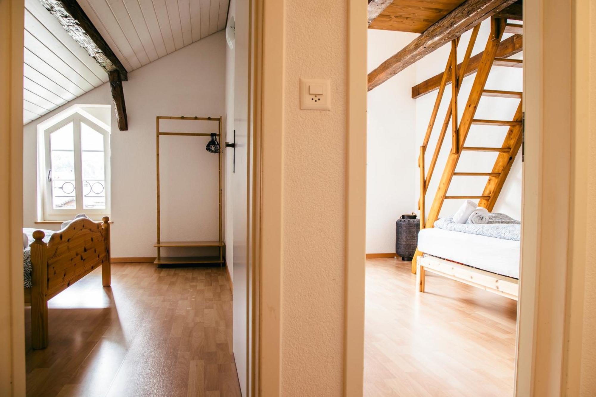 Nimbuzzz Apartments Unterseen Ruang foto